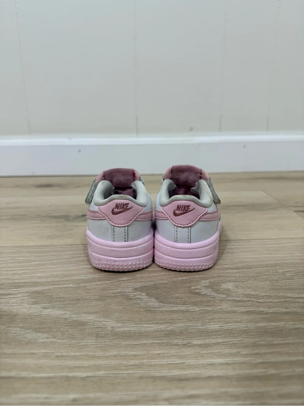 Nike Force 1 Low Sneakers